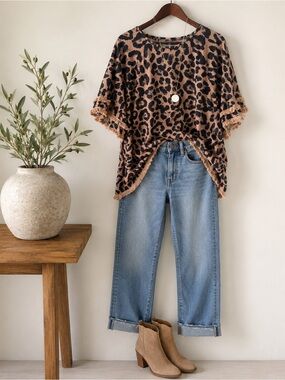 Leopard Print Fringe Trim Top | Short Sleeve | Boho Casual | Women's 2XL